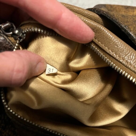 Prada Shoulder bag - Picture 6 of 11